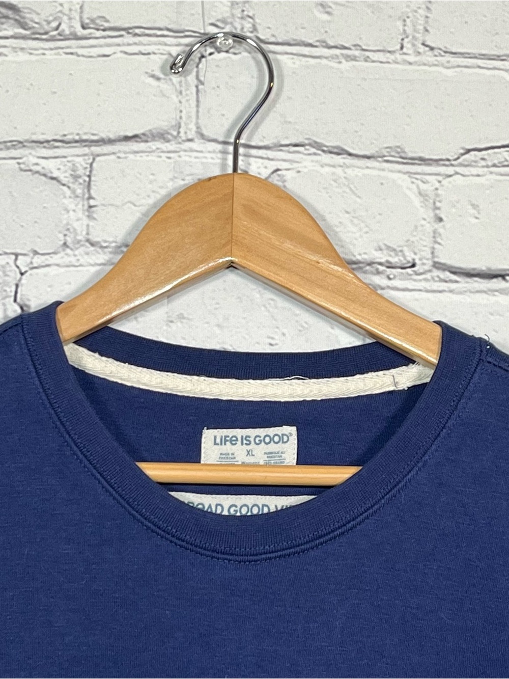 Life Is Good Sweatshirt Womens XL Blue Pullover Fleece Spread Good Vibes - Picture 3 of 14
